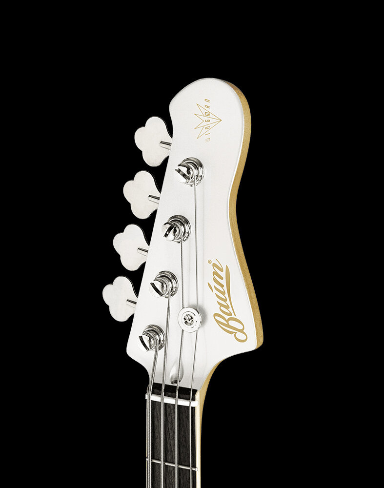 wingman_bass_vintage_white_headstock.jpg