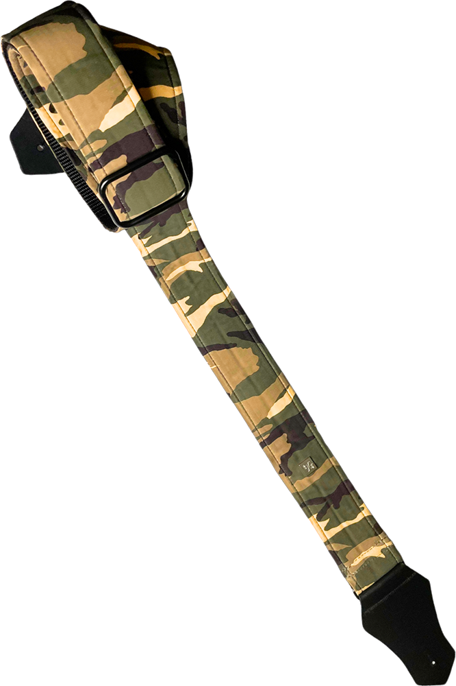 写真:Camo Green