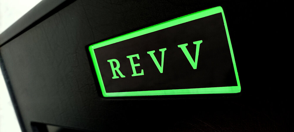 revv_badge_led_lighting_green_ch.jpg