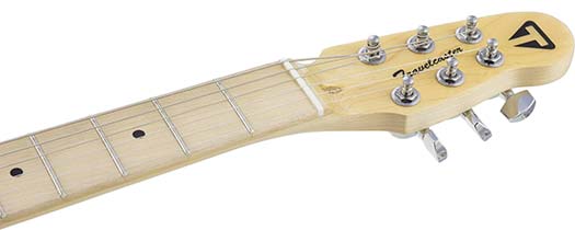 travelcaster_deluxe_candyapplered_headstock.jpg